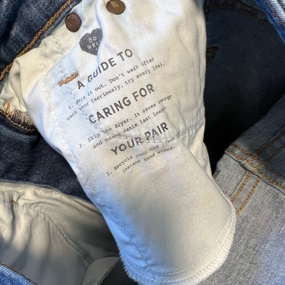 Madewell factory distressed light wash denim skinny jeans - Picture 5 of 9